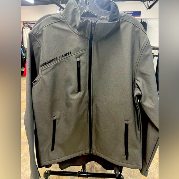 Bauer hockey soft shell jacket brand new - Picture 1 of 3